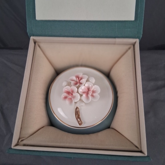 Ceramic Tea Caddy Handmade Pinch Flower Blue Ceramic Tea Sealing Jar Canister